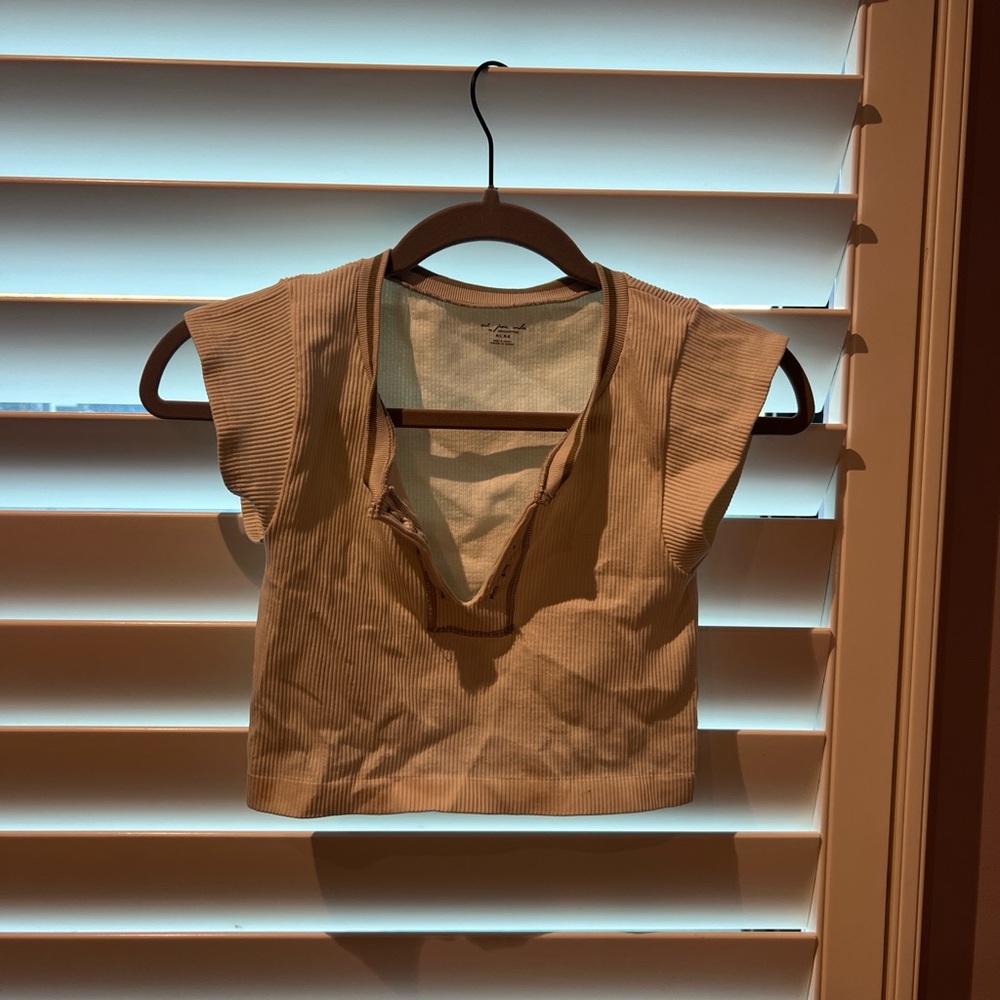 Cream Plunge Neckline Cap Sleeve Crop Top